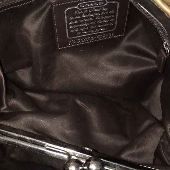 Coach Handbag in great condition! - Picture 7 of 8